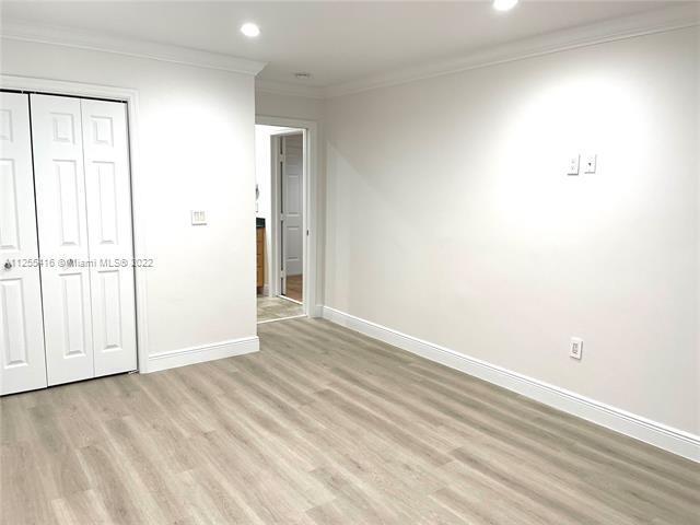 Building Photo - 6206 Paradise Point Dr