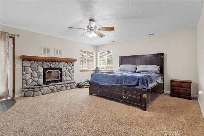 Building Photo - 25733 Roundup Way