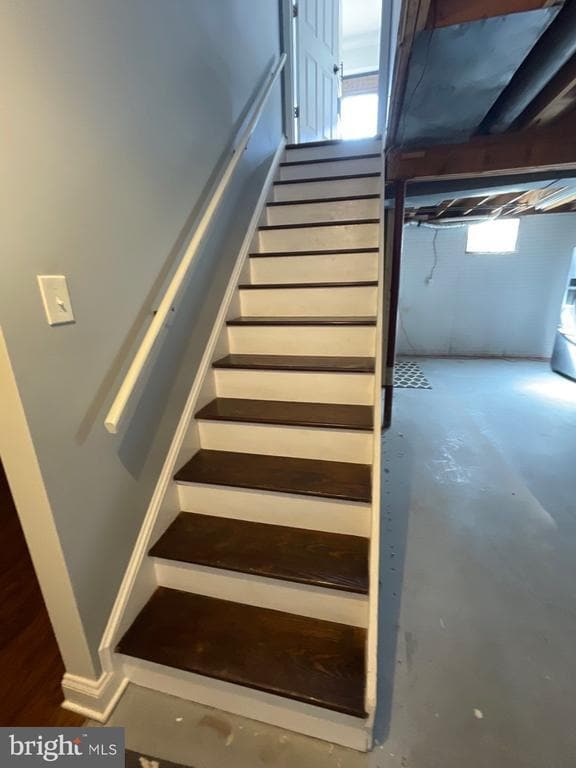 Building Photo - 6344 Piney Ridge Dr