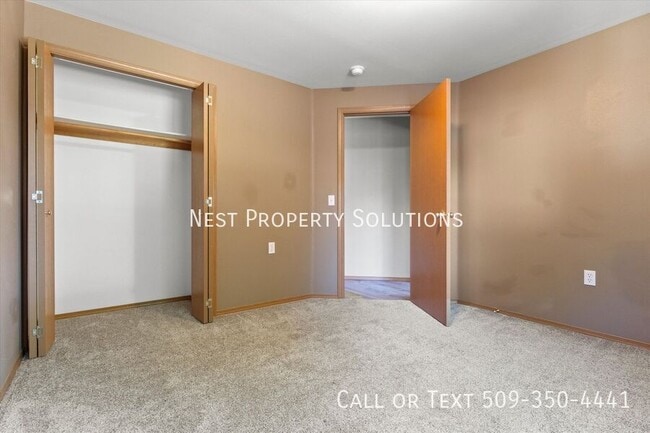Building Photo - 812 Sage Bay Dr