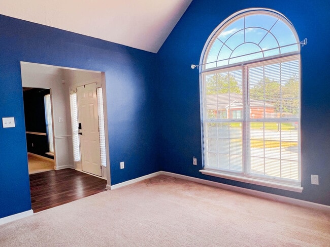 Building Photo - 6117 Independence Way