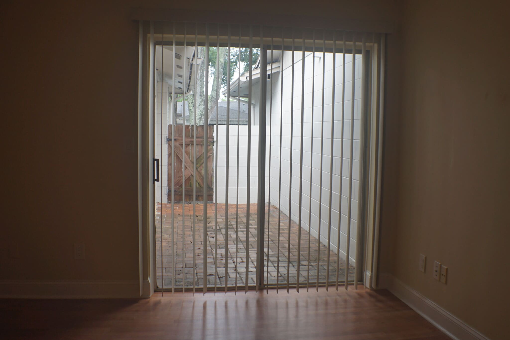 Building Photo - 6158 Sandcrest Cir