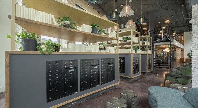 Building Photo - 400 Bishop St NW