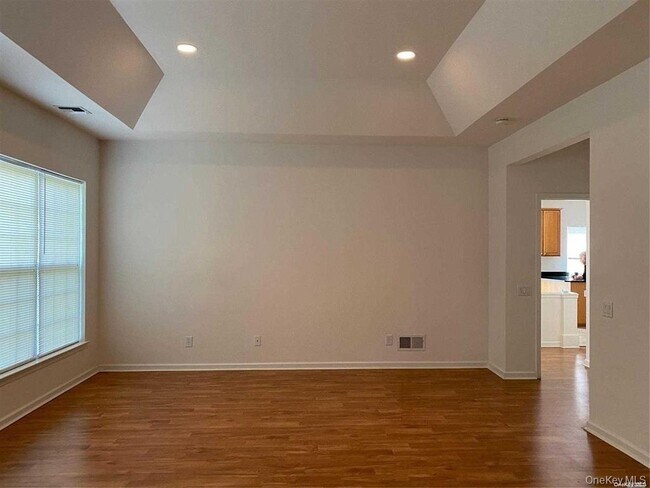 Building Photo - 87 Louden Loop