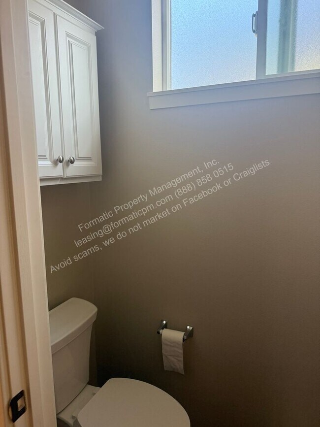 Building Photo - 91-1160-1160 Kamakana St