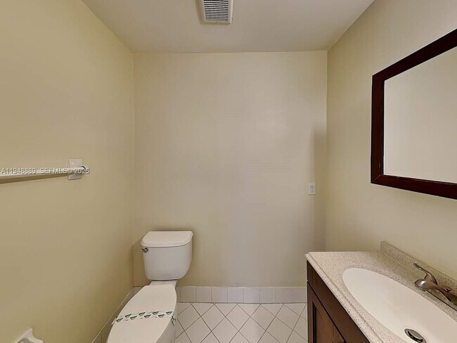 Building Photo - 12354 SW 143rd Ln