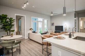 Building Photo - Live the Lifestyle You Deserve 1/1!