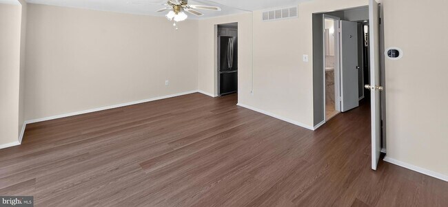 Building Photo - 5449 Mystic Ct