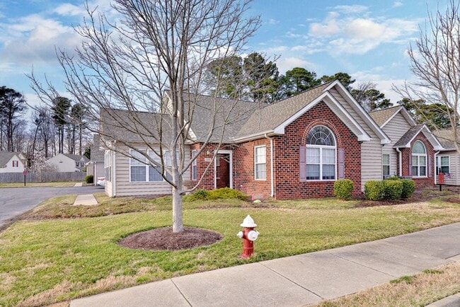 Building Photo - Easy Single Floor Living