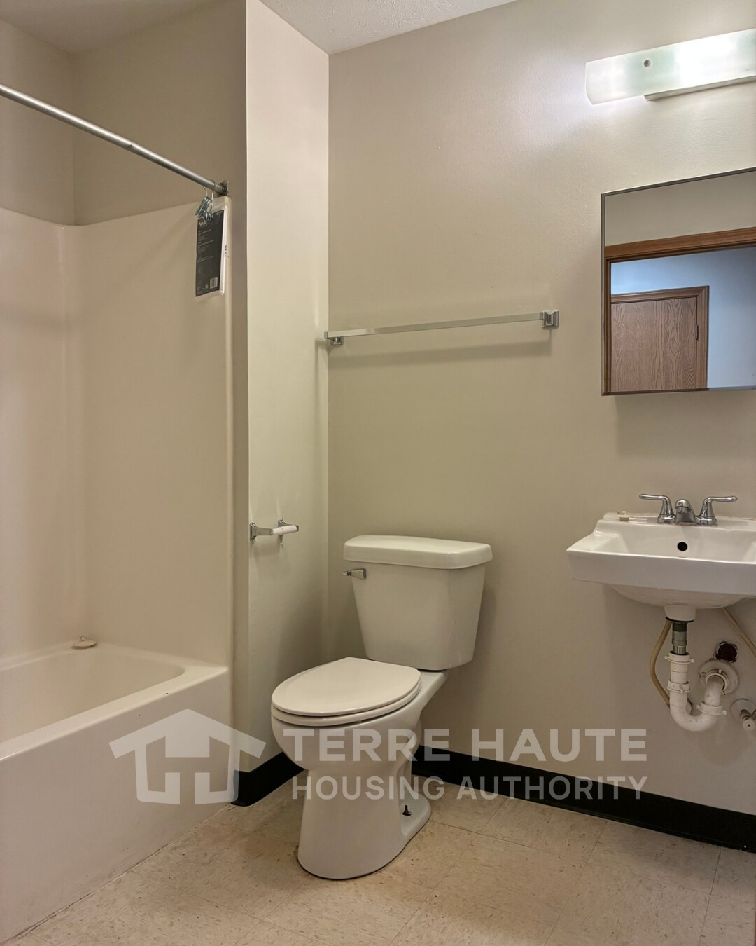 Building Photo - 275 N 18th St