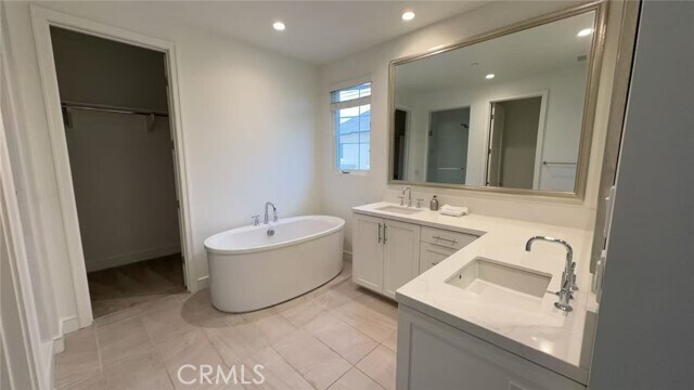 Building Photo - 112 San Benito