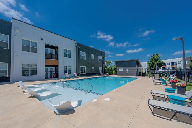 Building Photo - Radius at Donelson