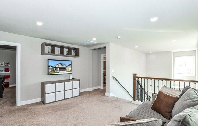Building Photo - Gorgeous 4BR Home in Canton Park Backing t...
