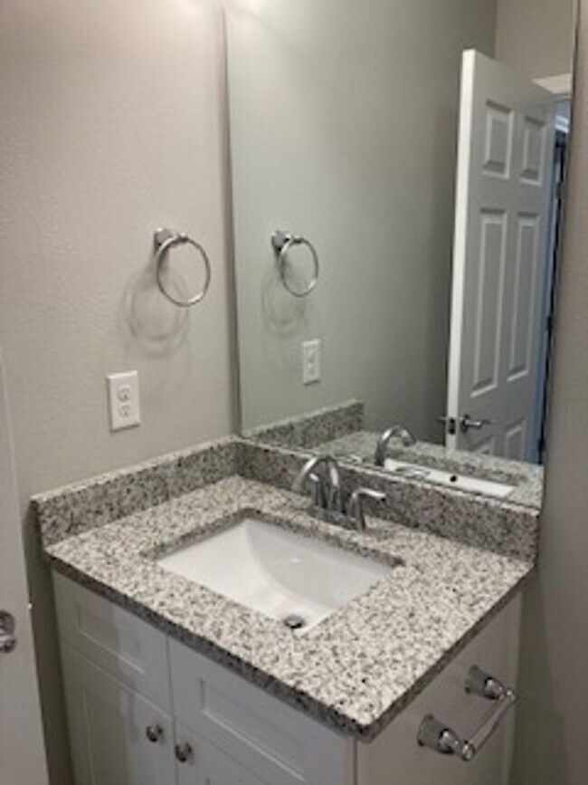 Building Photo - Brand New Build- 3 Bedroom 2.5 bath townhome.