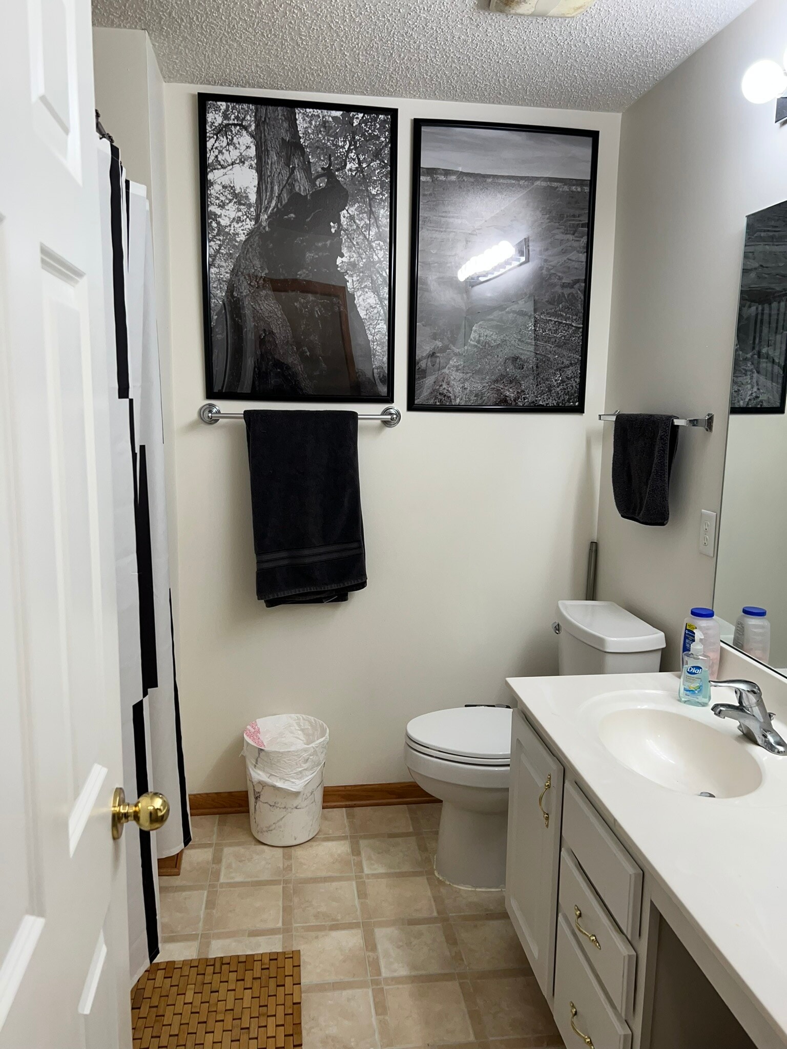 Building Photo - 652 Cobblestone Way