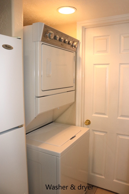 Building Photo - 7896 Goldenpoint Wy