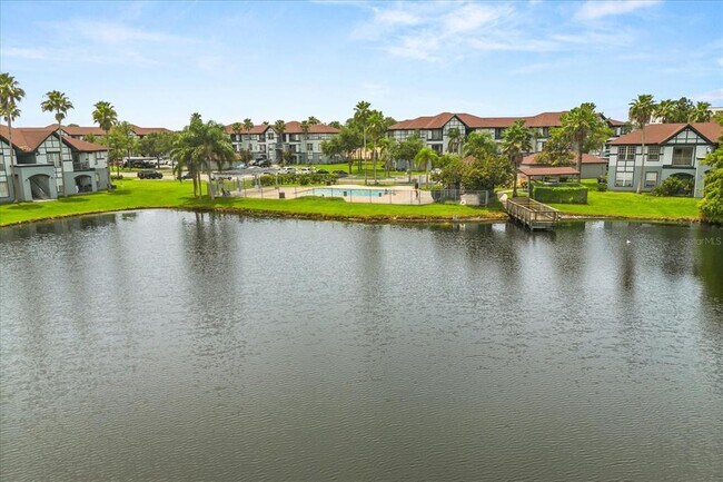 Building Photo - 3714 Palm Desert Ln