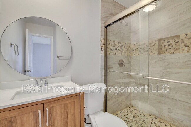 Building Photo - 208 Tech Dr