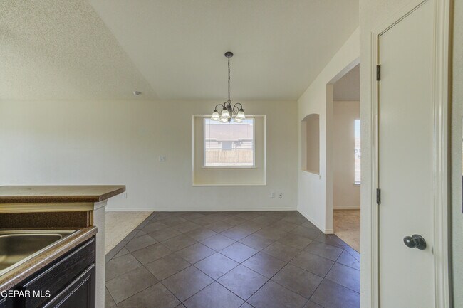 Building Photo - 4745 Guillermo Espinoza St