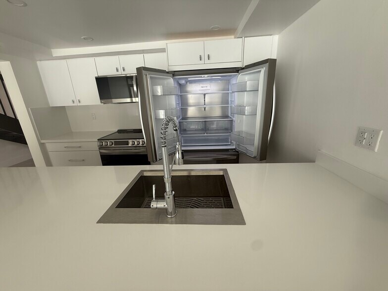 Building Photo - 1762 SW 131st Place Cir S
