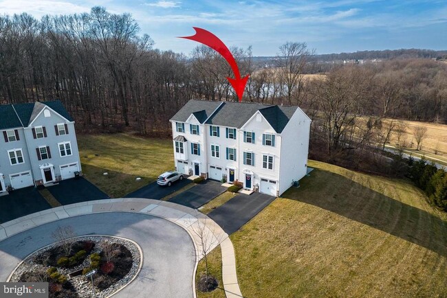 Building Photo - 1872 Thistle Ct