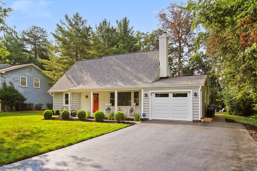 Building Photo - 13007 Melville Ln