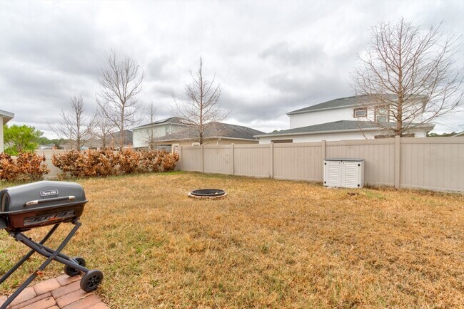 Building Photo - 5424 Estero Loop