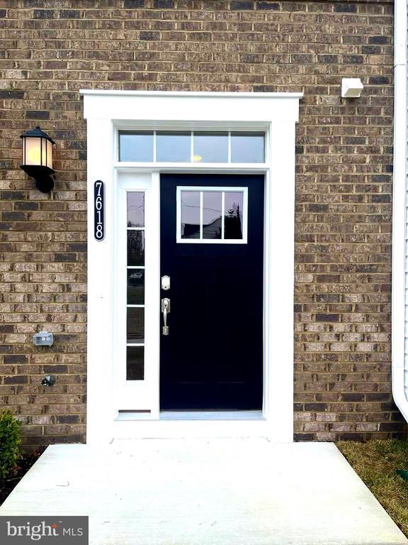 Building Photo - 7618 Johnnycake Rd