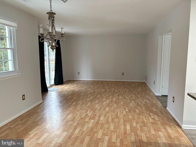 Building Photo - 1505 Potters Pl