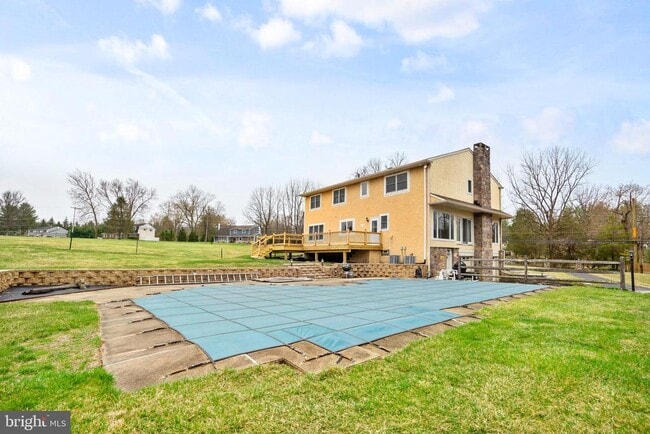Building Photo - 3554 N Sugan Rd