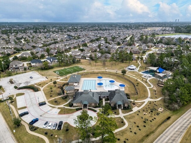 Building Photo - 6702 Auburn Sands Dr