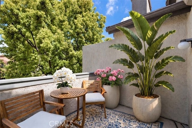 Building Photo - 22 Exeter