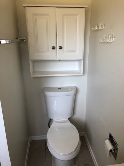 master bed bath - 917 146th Ave SE