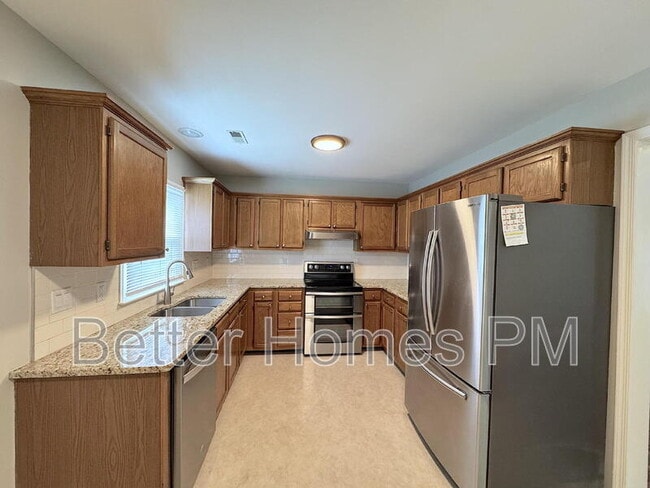 Building Photo - 1403 Buckhorn Rd