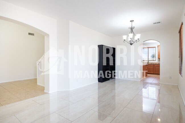 Building Photo - Beautiful Two Story Home Available Now!
