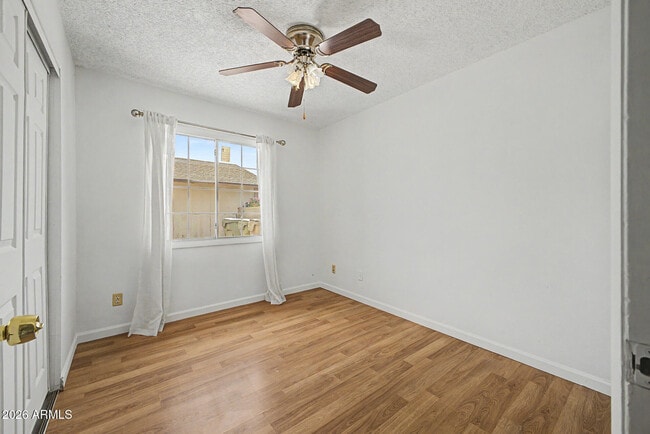 Building Photo - 5232 W Mauna Loa Ln
