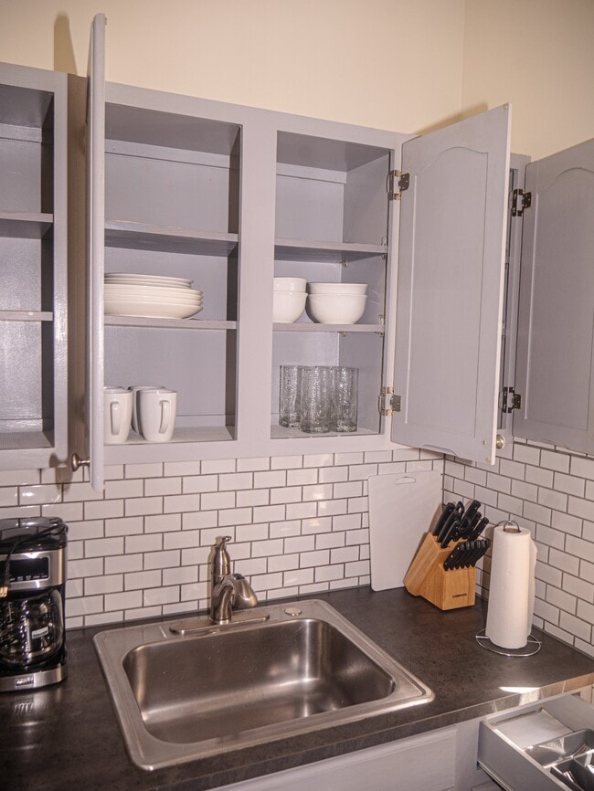Building Photo - 45-23 40th St