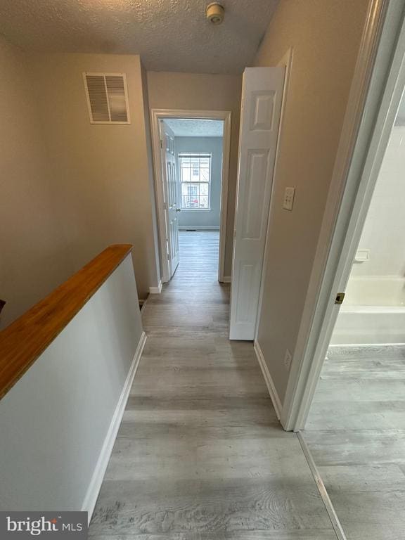 Building Photo - 104 Peridot Pl