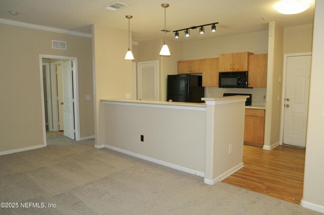 Building Photo - 5617 Bowden Rd