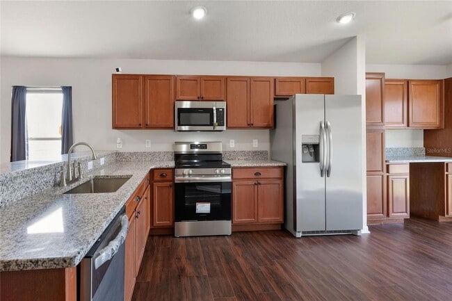 Building Photo - 780 Overlook Grove Dr