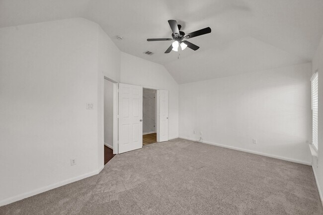 Building Photo - 29717 Buffalo Canyon Dr