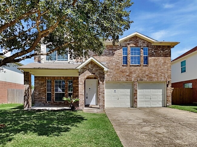 Primary Photo - 16410 Tudor Point Ct