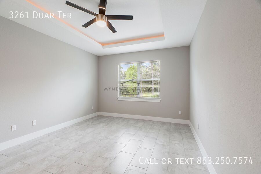 Building Photo - 3261 Duar Terrace