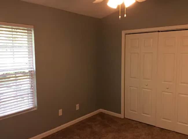 Building Photo - 2-Bedroom Townhome in North Raleigh – Available March 15th