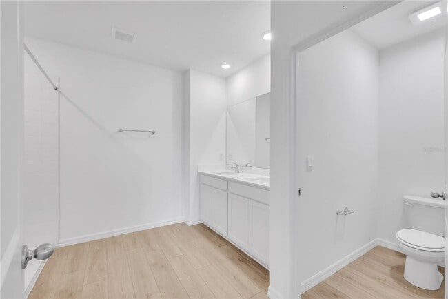 Building Photo - 32368 Evening Grv Ct