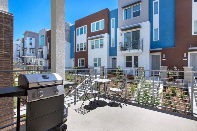 Building Photo - 2986 Lina St