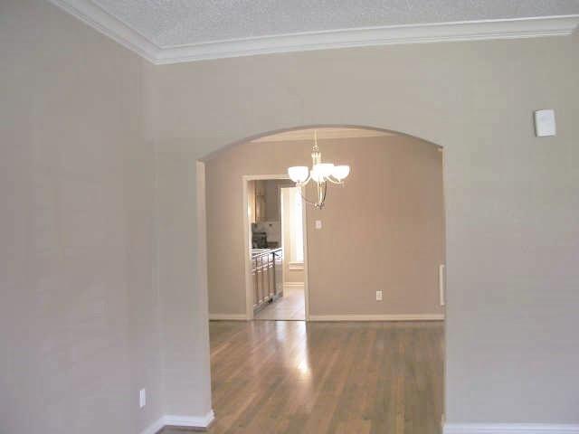 Building Photo - 5015 Jackson St