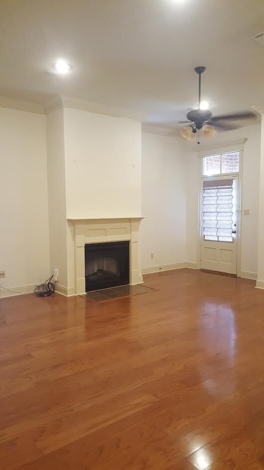 Building Photo - 502 Doloria Dr