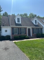 Building Photo - 1303 Aspen Dr