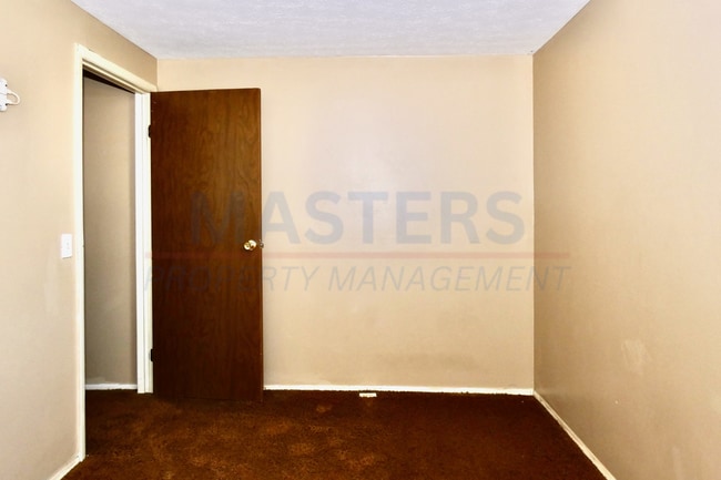Building Photo - Spacious 2 Bed, 2 Bath Condo in West Toledo